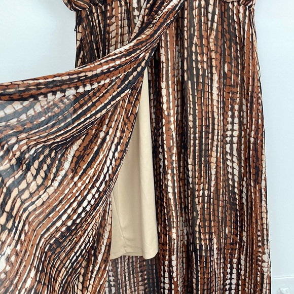 Sandra Darren Brown Black Neutral Print Dress stylish comfortable flattering - Picture 4 of 14